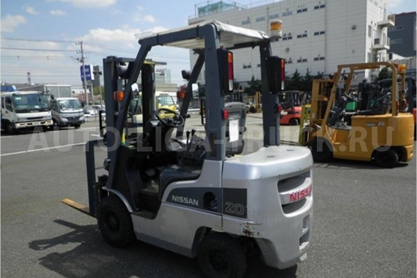 погрузчик NISSAN FORKLIFT NP1F1M20J    2008  