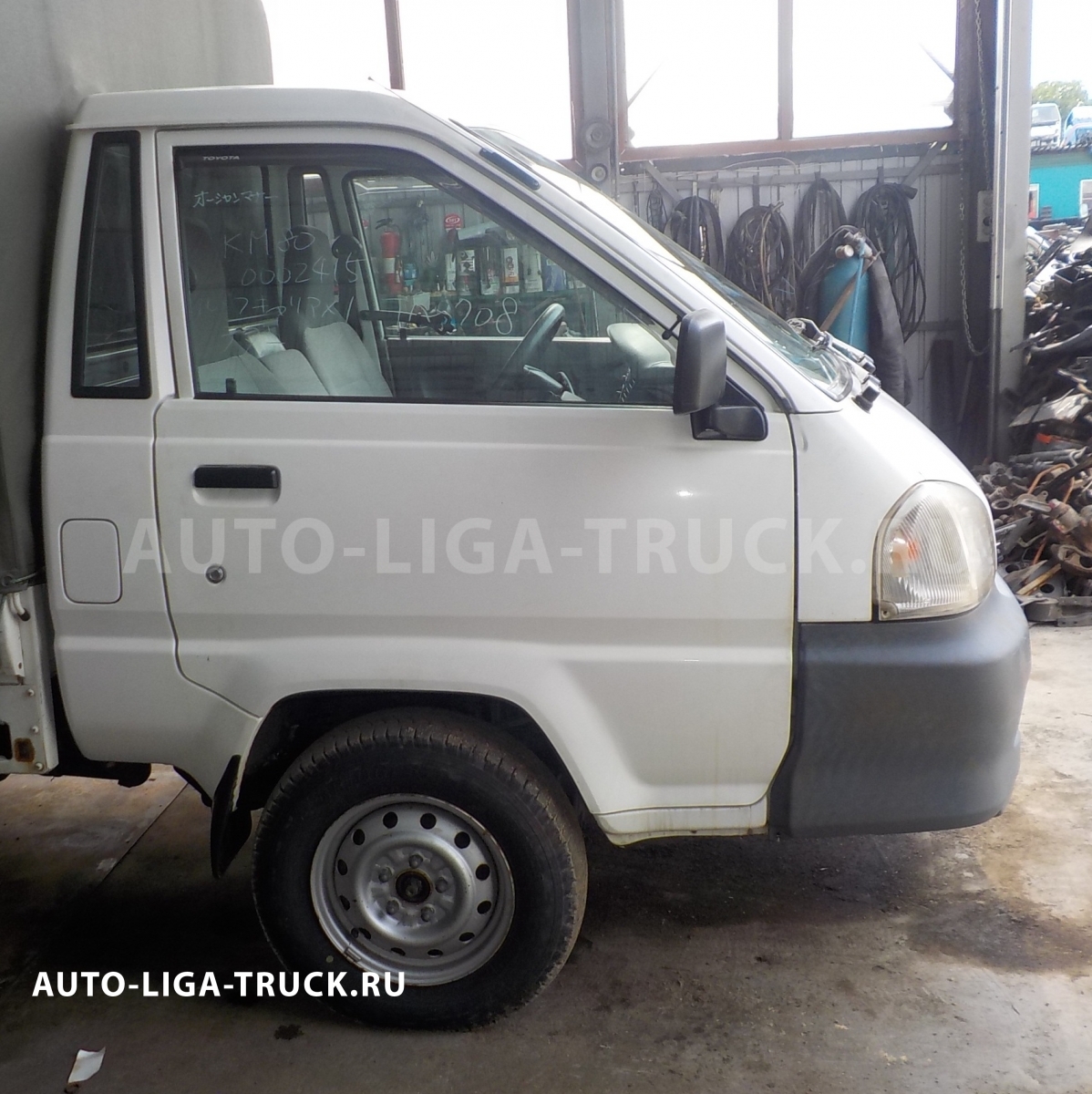 Кабина в сборе Кабина в сборе Toyota TownAse 001 (сайт) T10-0501002 2001