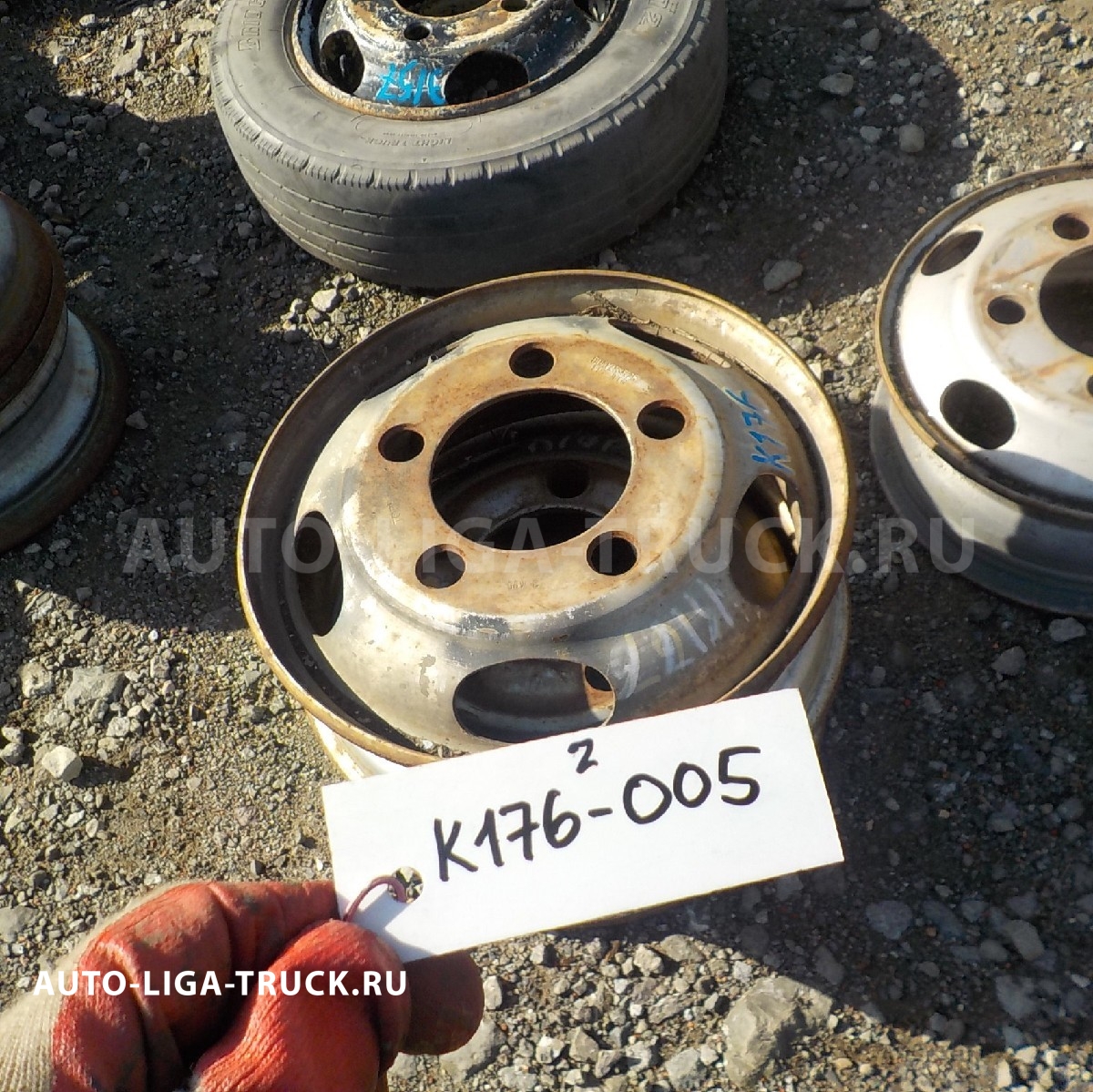 Диски R17,5õ5,25J PCD 5x208 DIA 150 Mitsubishi Canter